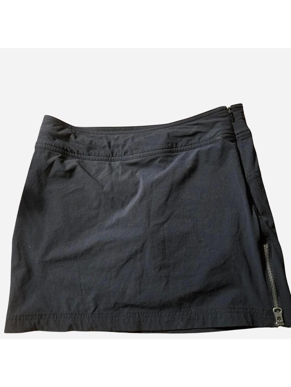 Athleta Black Skort / Athletic Shorts with Built-In Briefs Size 0